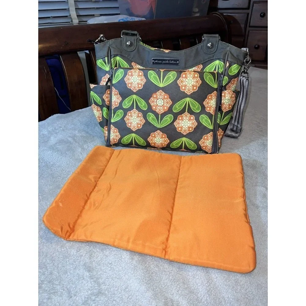 PETUNIA PICKLE BOTTOM Gray Floral Print Diaper Bag Shoulder Strap Handles